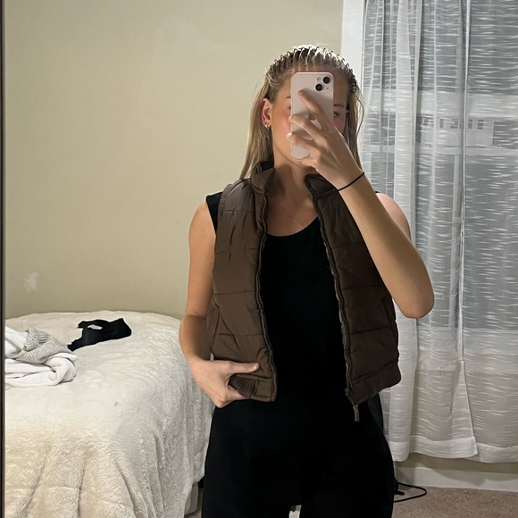 Puffer vest - Picture 3 of 3